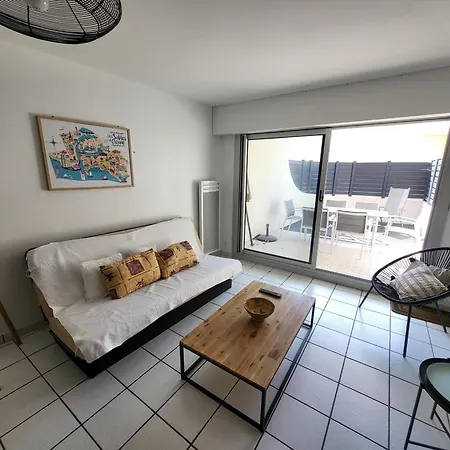 T2 Renove Avec Terrasse A 200m De La Plage, Proche Commerces - - Fr-1-92-814 Apartment *